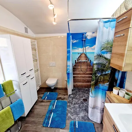 In Near Woerthersee *